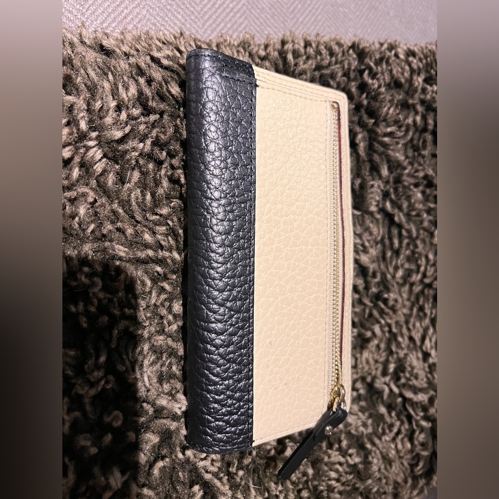 Kate Spade Wallet - Picture 2 of 4